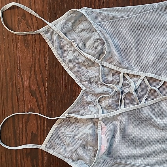 Victoria's Secret Sheer Mesh Lace Rhinestones Silk Blend Tank Seafoam Blue Sz S - Picture 8 of 11